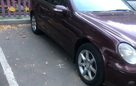 Mercedes-Benz C-Класс, 2006 год, 530 000 рублей, 8 фотография