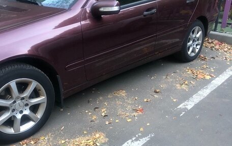 Mercedes-Benz C-Класс, 2006 год, 530 000 рублей, 5 фотография