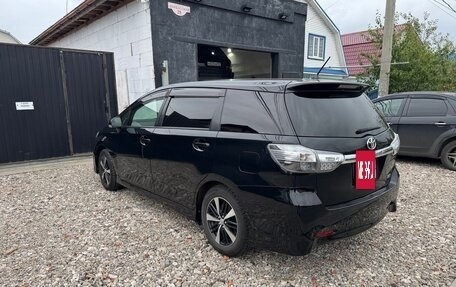 Toyota Wish II, 2013 год, 1 650 000 рублей, 2 фотография
