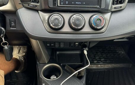 Toyota RAV4, 2014 год, 2 400 000 рублей, 18 фотография