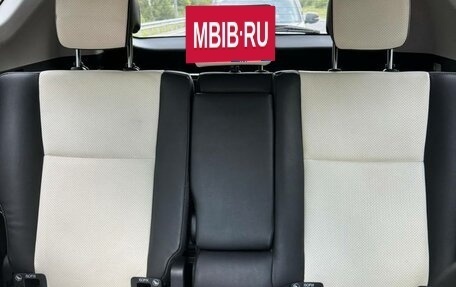 Toyota RAV4, 2014 год, 2 400 000 рублей, 17 фотография