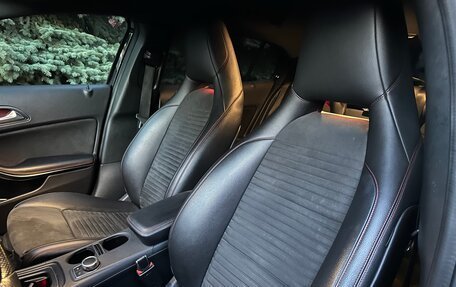 Mercedes-Benz GLA, 2016 год, 2 300 000 рублей, 10 фотография