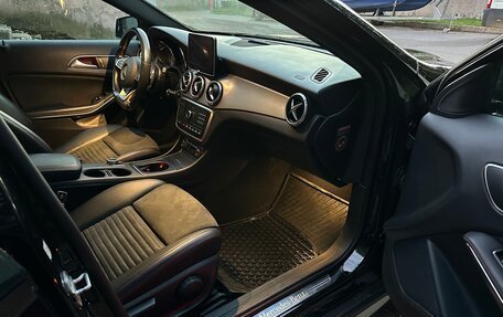 Mercedes-Benz GLA, 2016 год, 2 300 000 рублей, 11 фотография