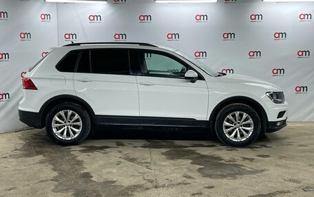 Volkswagen Tiguan II, 2018 год, 1 799 000 рублей, 8 фотография