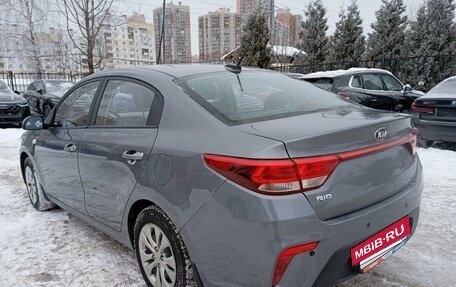 KIA Rio IV, 2018 год, 1 120 000 рублей, 4 фотография