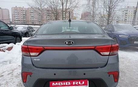 KIA Rio IV, 2018 год, 1 120 000 рублей, 5 фотография