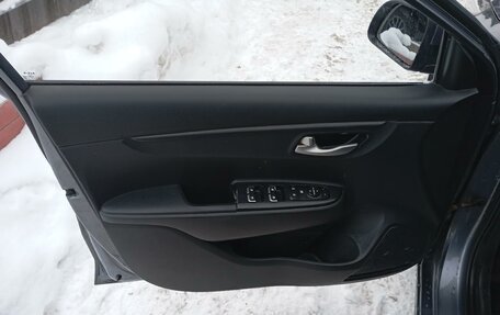 KIA Rio IV, 2018 год, 1 120 000 рублей, 16 фотография