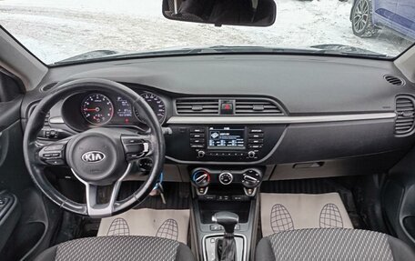 KIA Rio IV, 2018 год, 1 120 000 рублей, 10 фотография