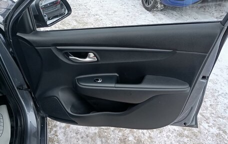 KIA Rio IV, 2018 год, 1 120 000 рублей, 18 фотография