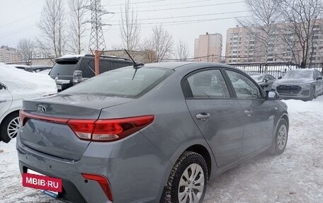 KIA Rio IV, 2018 год, 1 120 000 рублей, 3 фотография