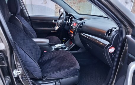 KIA Sorento II рестайлинг, 2010 год, 1 499 000 рублей, 20 фотография