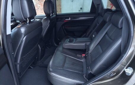 KIA Sorento II рестайлинг, 2010 год, 1 499 000 рублей, 22 фотография