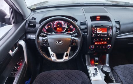 KIA Sorento II рестайлинг, 2010 год, 1 499 000 рублей, 26 фотография