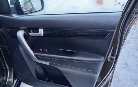 KIA Sorento II рестайлинг, 2010 год, 1 499 000 рублей, 28 фотография