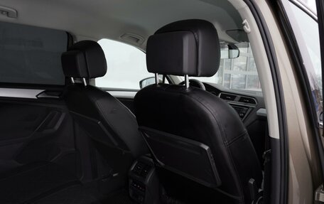 Volkswagen Tiguan II, 2017 год, 2 100 000 рублей, 15 фотография