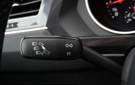 Volkswagen Tiguan II, 2017 год, 2 100 000 рублей, 21 фотография