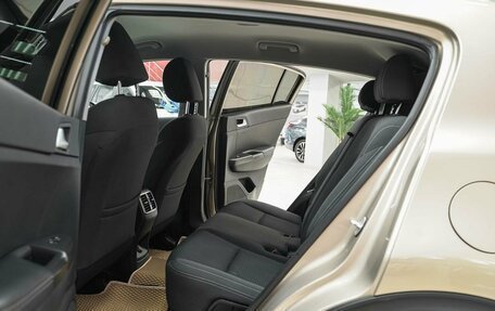 KIA Sportage IV рестайлинг, 2018 год, 1 850 000 рублей, 7 фотография