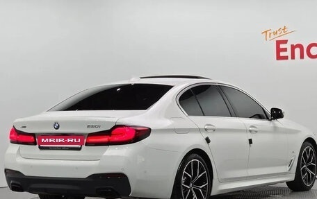 BMW 5 серия, 2022 год, 6 400 000 рублей, 2 фотография