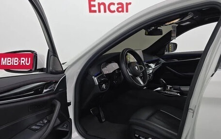 BMW 5 серия, 2022 год, 6 400 000 рублей, 7 фотография