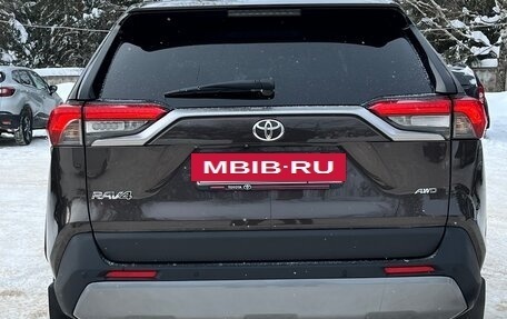 Toyota RAV4, 2020 год, 3 200 000 рублей, 3 фотография