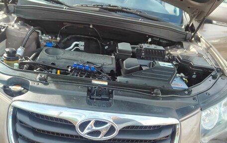 Hyundai Santa Fe III рестайлинг, 2011 год, 1 250 000 рублей, 13 фотография