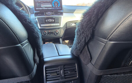 Mercedes-Benz GL-Класс, 2014 год, 2 700 000 рублей, 19 фотография