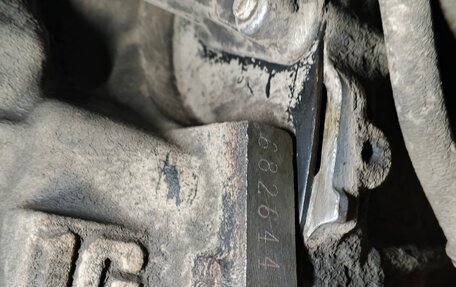 Toyota Mark II IX (X110), 2000 год, 13 фотография