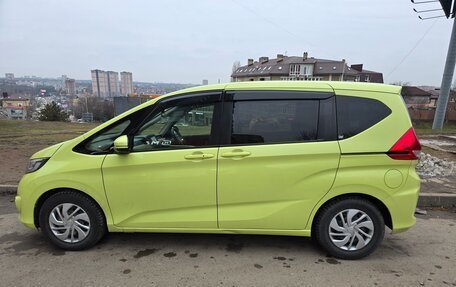 Honda Freed II, 2018 год, 1 650 000 рублей, 3 фотография