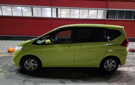 Honda Freed II, 2018 год, 1 650 000 рублей, 8 фотография