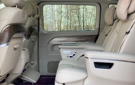 Mercedes-Benz V-Класс, 2022 год, 8 500 000 рублей, 5 фотография