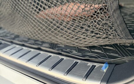 Lexus RX IV рестайлинг, 2016 год, 4 100 000 рублей, 30 фотография