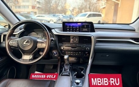 Lexus RX IV рестайлинг, 2016 год, 4 100 000 рублей, 19 фотография