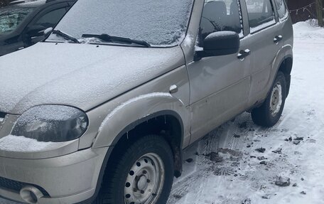 Chevrolet Niva I рестайлинг, 2014 год, 550 000 рублей, 2 фотография