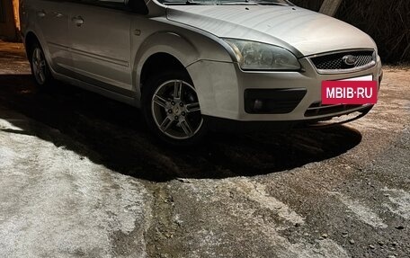 Ford Focus II рестайлинг, 2006 год, 349 000 рублей, 2 фотография