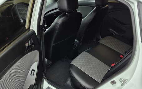 Hyundai Solaris II рестайлинг, 2013 год, 850 000 рублей, 9 фотография