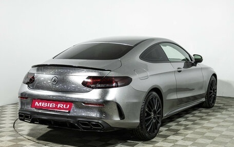 Mercedes-Benz C-Класс, 2018 год, 2 949 585 рублей, 5 фотография