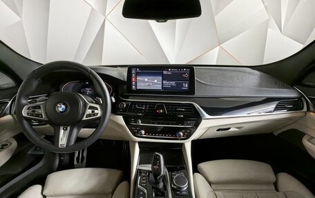 BMW 6 серия, 2018 год, 4 549 000 рублей, 11 фотография