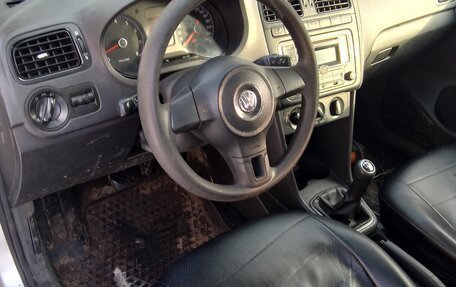 Volkswagen Polo VI (EU Market), 2011 год, 340 000 рублей, 1 фотография