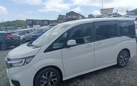 Honda Stepwgn IV, 2021 год, 2 300 000 рублей, 3 фотография