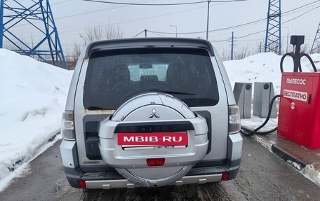 Mitsubishi Pajero IV, 2008 год, 1 450 000 рублей, 9 фотография