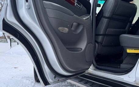 Toyota Land Cruiser Prado 120 рестайлинг, 2006 год, 2 450 000 рублей, 9 фотография