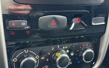 Renault Duster I рестайлинг, 2014 год, 1 090 000 рублей, 12 фотография