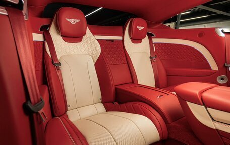 Bentley Continental GT III, 2020 год, 18 300 000 рублей, 30 фотография