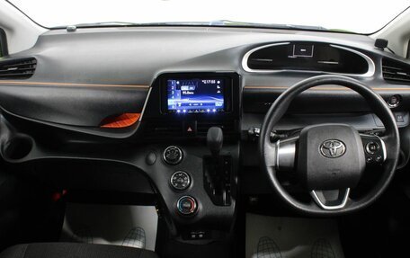 Toyota Sienta II, 2019 год, 1 750 000 рублей, 10 фотография