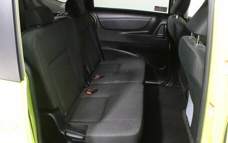 Toyota Sienta II, 2019 год, 1 750 000 рублей, 14 фотография