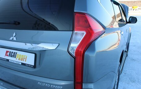 Mitsubishi Pajero Sport III рестайлинг, 2017 год, 2 990 000 рублей, 16 фотография