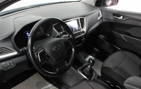 Hyundai Solaris II рестайлинг, 2019 год, 1 370 000 рублей, 13 фотография