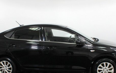 Hyundai Solaris II рестайлинг, 2019 год, 1 370 000 рублей, 5 фотография