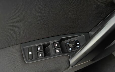 Volkswagen Tiguan II, 2019 год, 2 259 000 рублей, 21 фотография