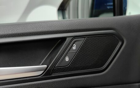 Volkswagen Tiguan II, 2019 год, 2 259 000 рублей, 22 фотография